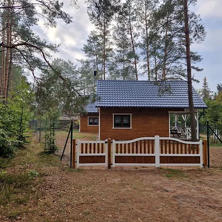 Semesterbostad Lesny Rotembark Z Prywatnym Jacuzzi