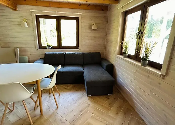 Lesny Rotembark Z Prywatnym Jacuzzi بيت للعطل